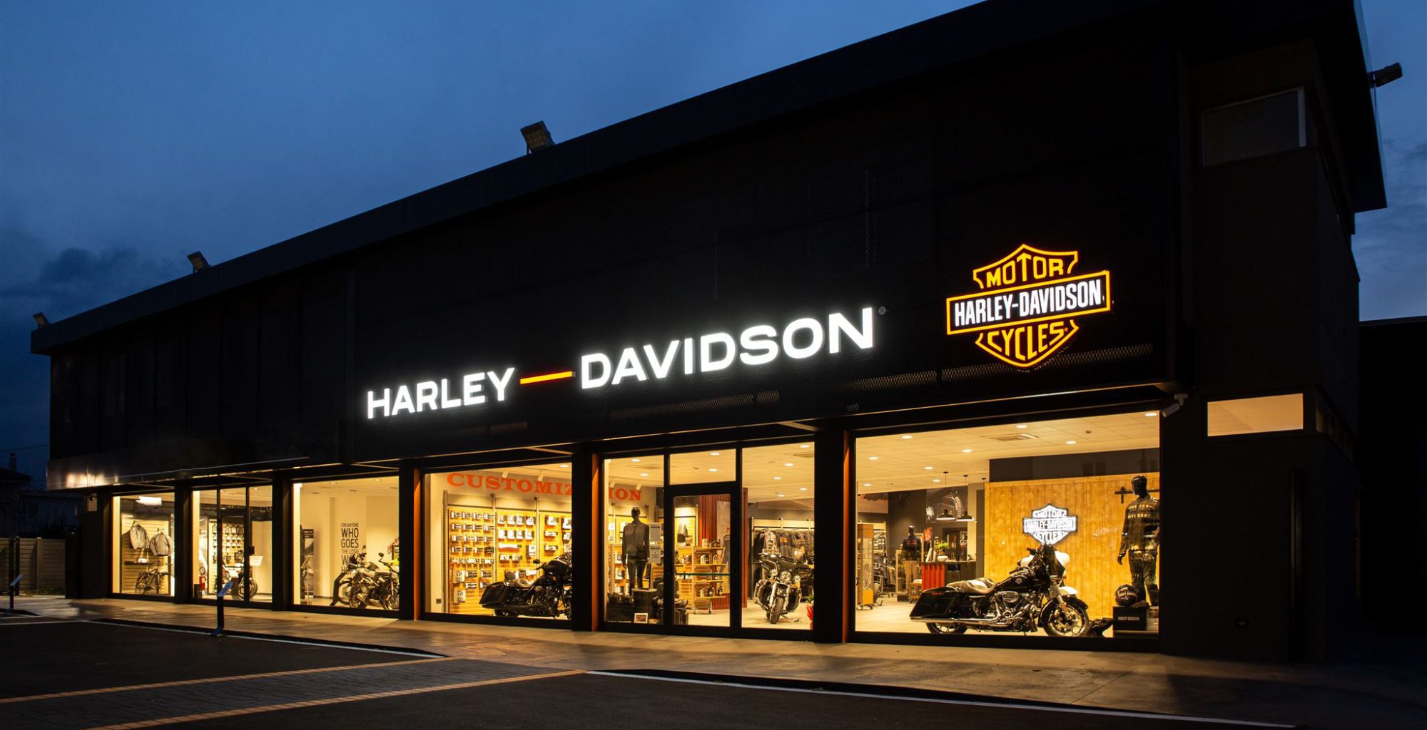 H-D® Dolphin Garage Pescara
– H-D Dolphin Garage Pescara